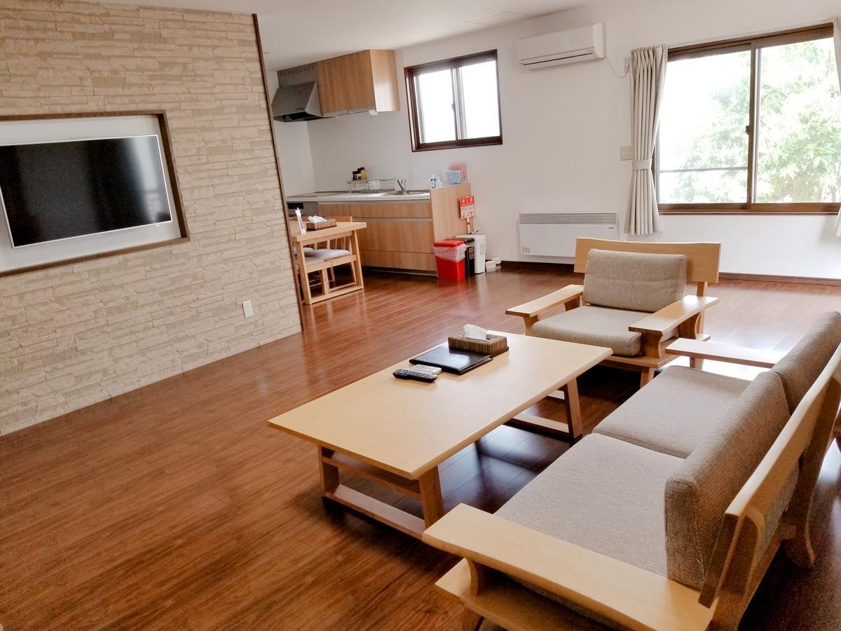 Kashiwa House Furano Βίλα Εξωτερικό φωτογραφία