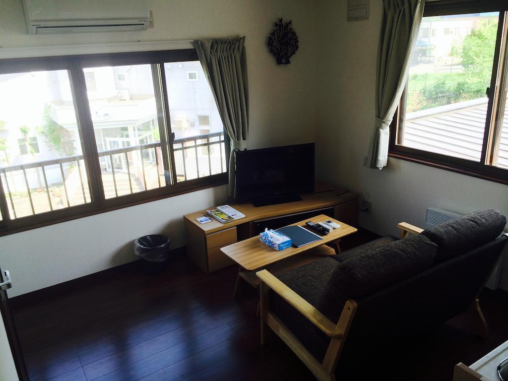 Kashiwa House Furano Βίλα Δωμάτιο φωτογραφία